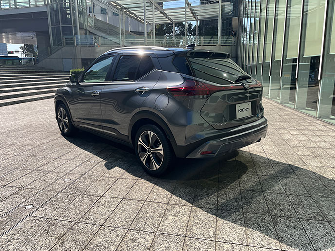 日産キックスのリヤ