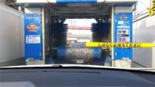 「洗車機は傷つく」噂の真相は？手洗い洗車との比較