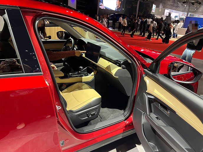 3代目CX-5の運転席