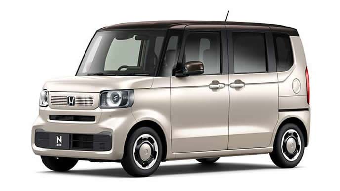 N-BOXのプレミアムアイボリーパール2×ブラウン