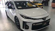 プリウスPHV GRスポーツは内外装に専用パーツを装備した気軽なスポーツモデル