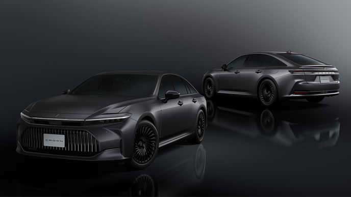 クラウンセダン特別仕様車THE LIMITED-MATTE METALのエクステリア