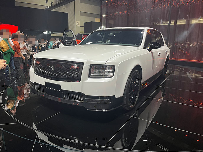 センチュリー（セダン）のグリル