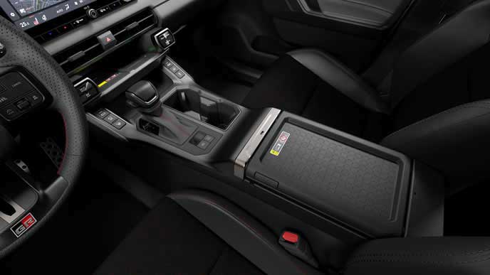 RAV4 GR SPORTのセンターコンソール裏側