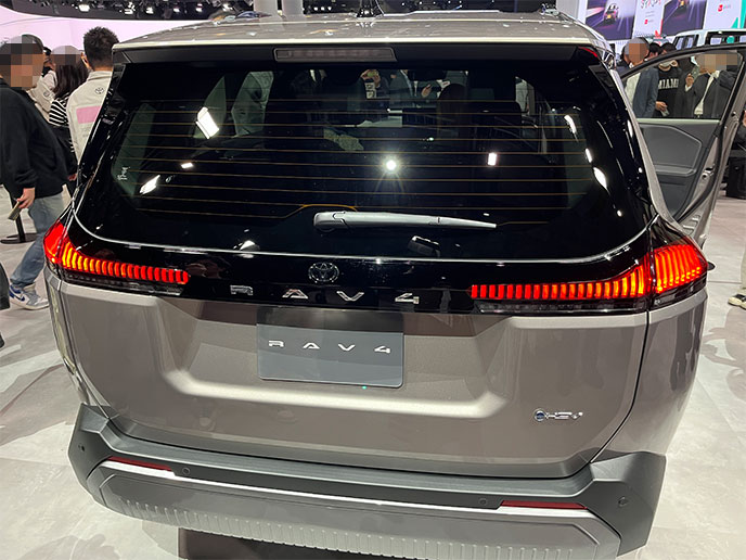 RAV4 CORE（コア）のリヤビュー