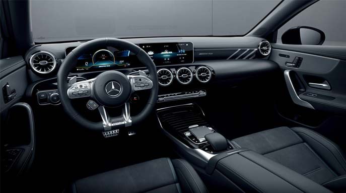 Mercedes-AMG A 35 4MATIC Edition 1のインテリア