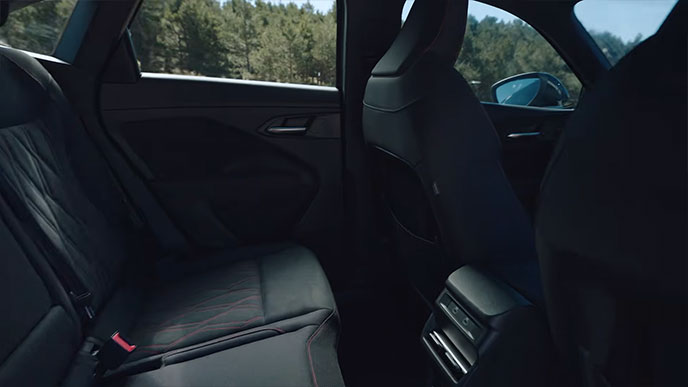新型Audi Q3