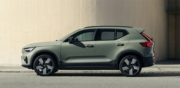 ボルボ・
XC40