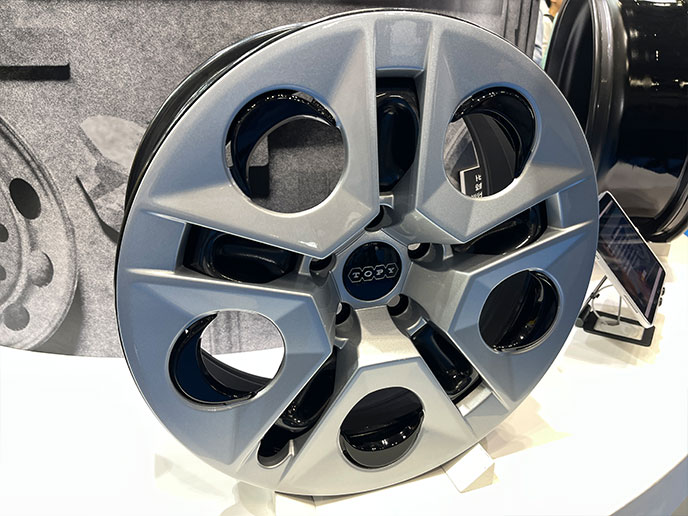 超高張力鋼板ラージウインドウホイール（LWW）