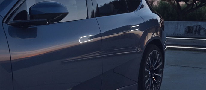 新型BMW iX3