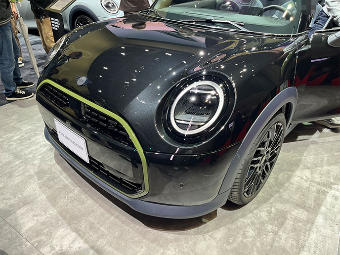 MINI COOPER CONVERTIBLE PAUL SMITH EDITION