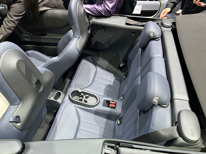 MINI COOPER CONVERTIBLE PAUL SMITH EDITION