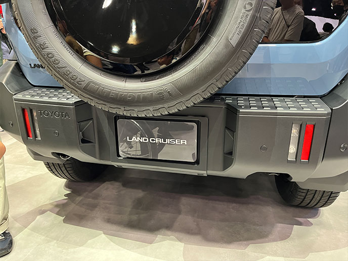 ランドクルーザーFJのリヤタイヤ