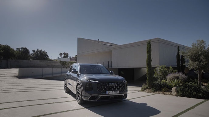 新型アウディQ7