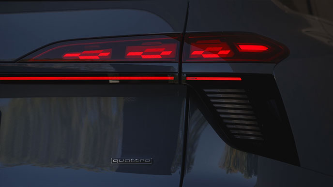 新型アウディQ7