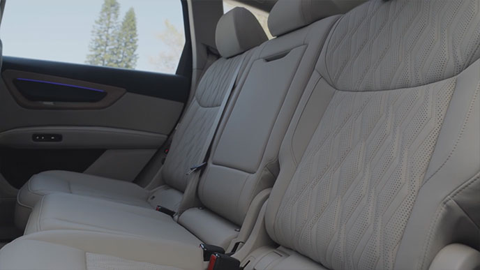 新型アウディQ7