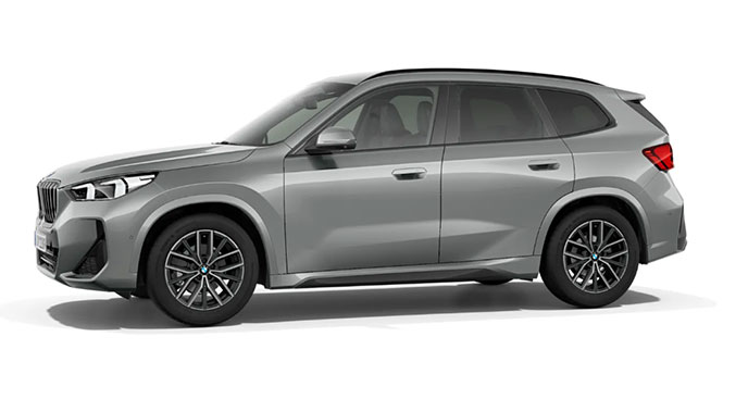 BMW X1「sDrive20i」