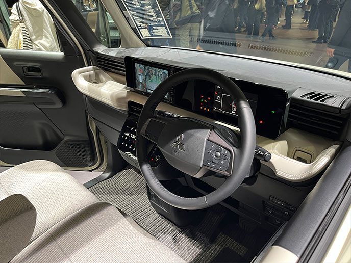 eKスペースのディスプレイ