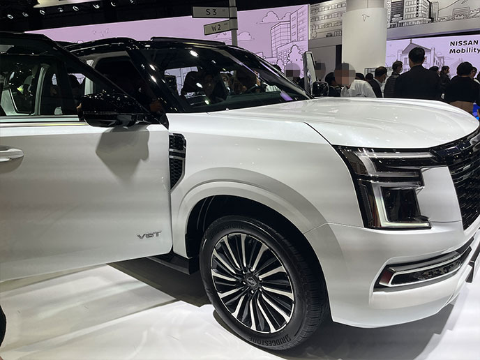 7代目パトロールのエクステリア