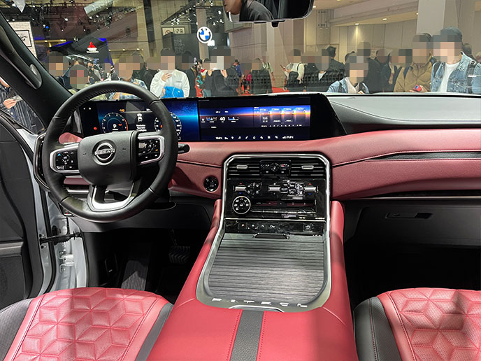 7代目パトロールのインテリア