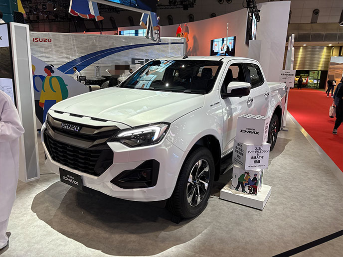 いすゞ D-MAXのエクステリア
