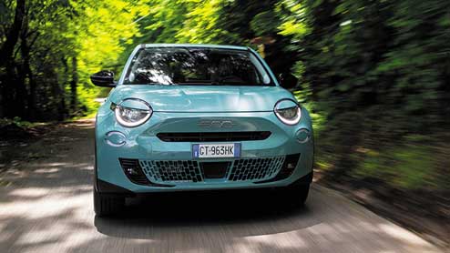 かわいい車ランキング！軽自動車からコンパクトカーまで厳選紹介【2025年版】