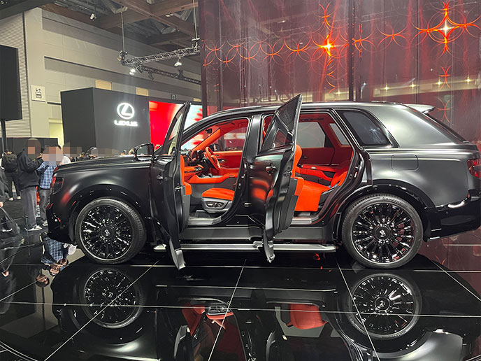 センチュリーSUVのエクステリア