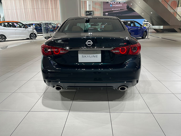 V37スカイラインのリヤ