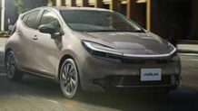 アクアはモデルチェンジで新世代ハイブリッド採用 プリウス顔ハンマーヘッドで先進性向上