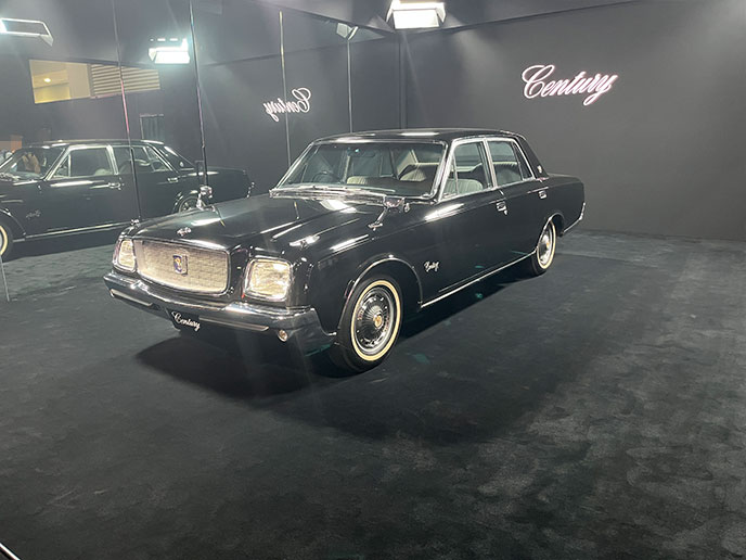 初代センチュリーのヘッドライト