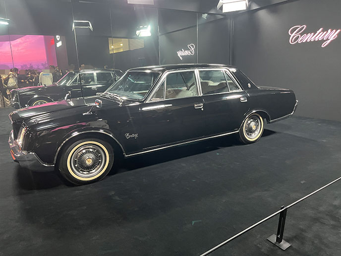 初代センチュリーのタイヤとホイール