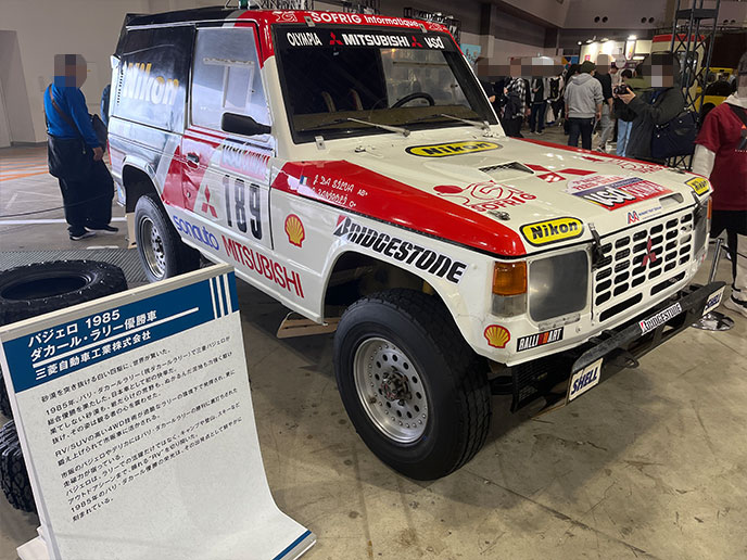 1985年のパリダカールラリーで日本車として初の総合優勝を果たしたパジェロ