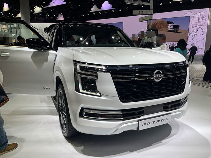 7代目パトロールのエクステリア