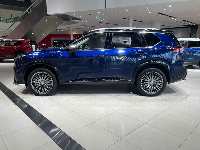 エクストレイル AUTECH SPORTS SPECのホイール