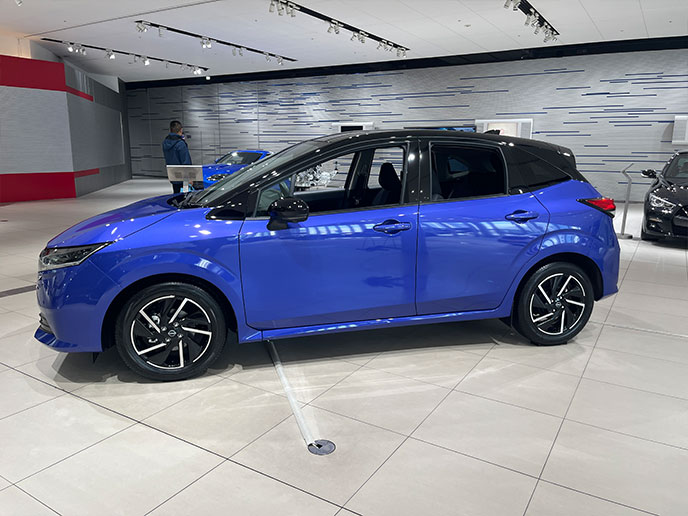 3代目ノートのサイド