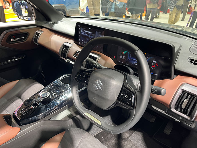 e ビターラのコックピット