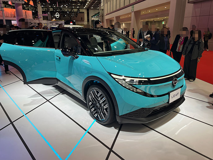 3代目リーフ