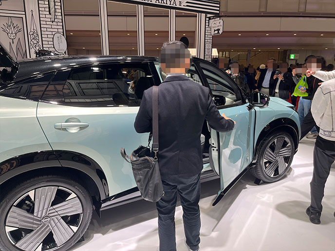 横から見た2026年モデルのアリア