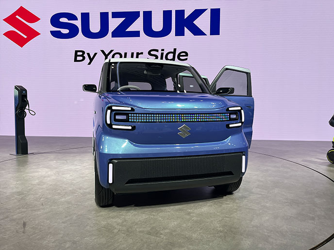 スズキ Vision e-Sky