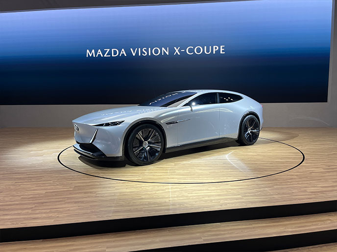 マツダ MAZDA VISION X-COUPE