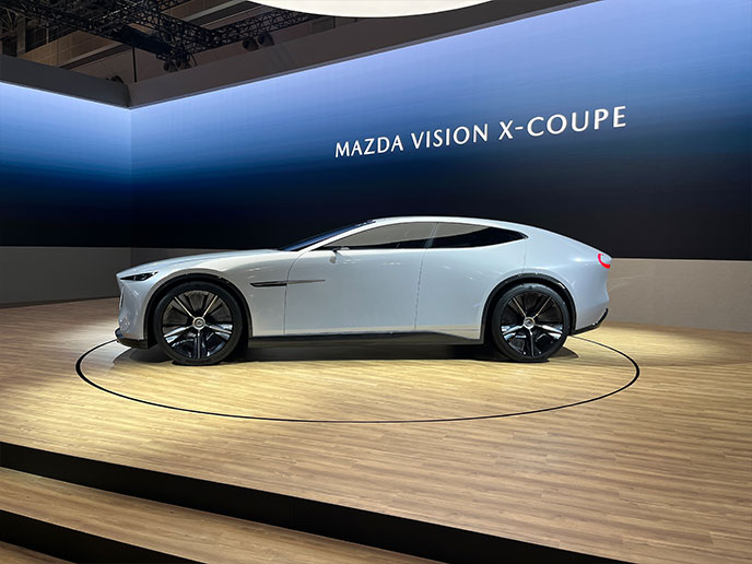マツダ MAZDA VISION X-COUPE