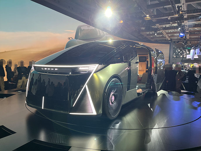 LS Concept（レクサス LS コンセプト）