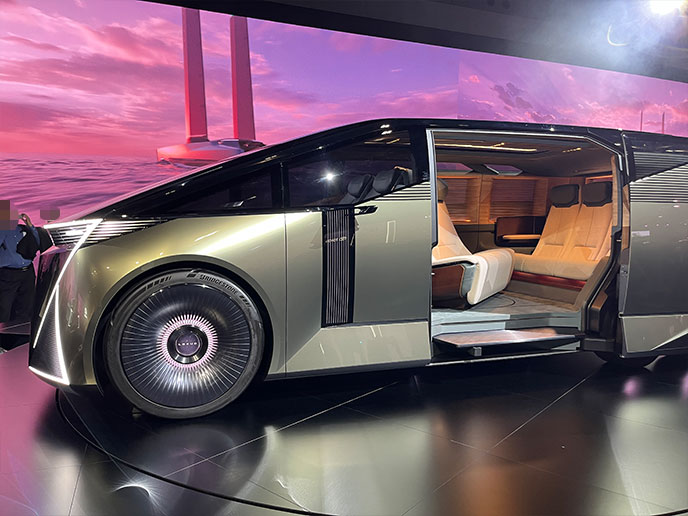 LS Concept（レクサス LS コンセプト）