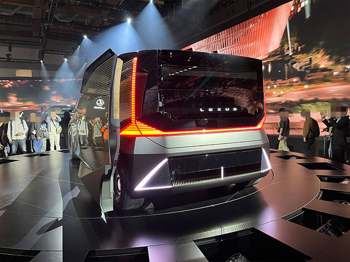 LS Concept（レクサス LS コンセプト）