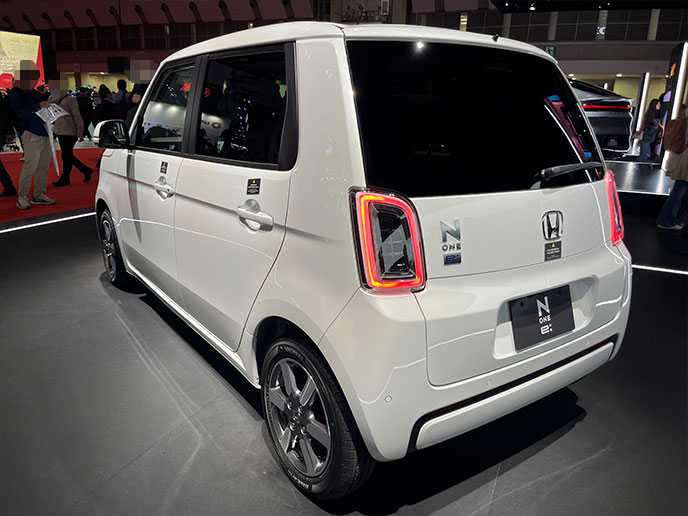 N-ONE e:のリヤコンビネーションランプ