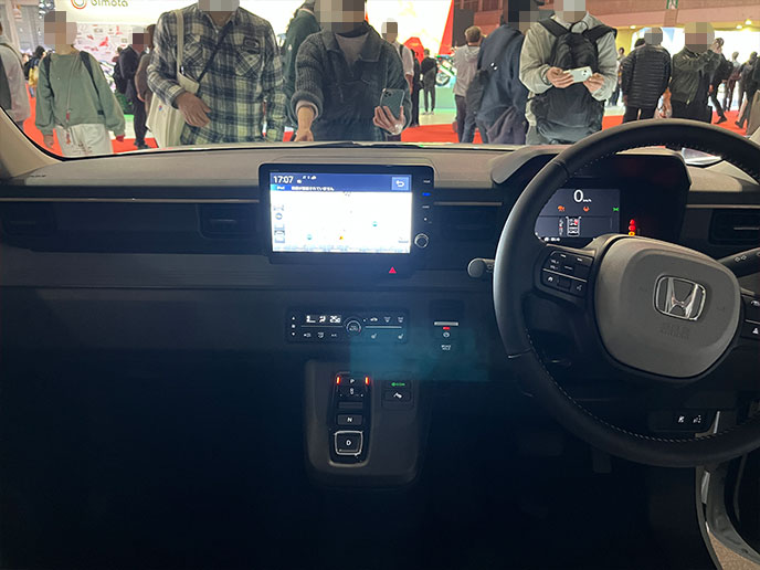 N-ONE e:のインテリア