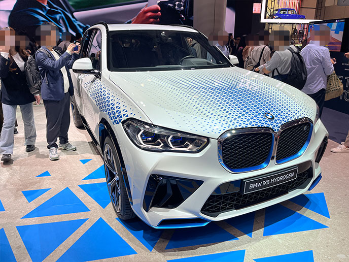 BMW iX5 HYDROGEN