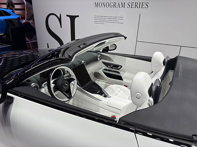 メルセデスマイバッハ SL Monogram Series