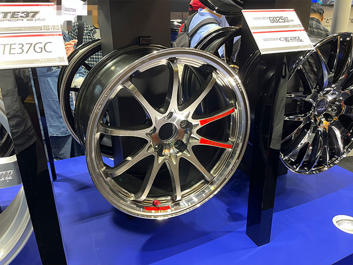 ボルクレーシングのポリッシュ系ホイール