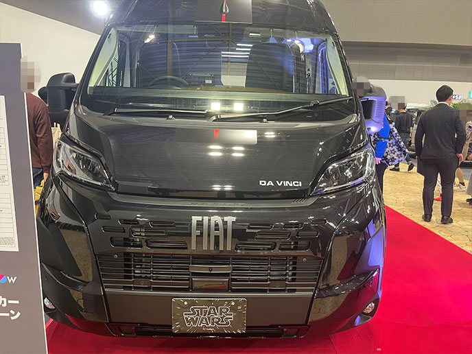 キャンピングカー